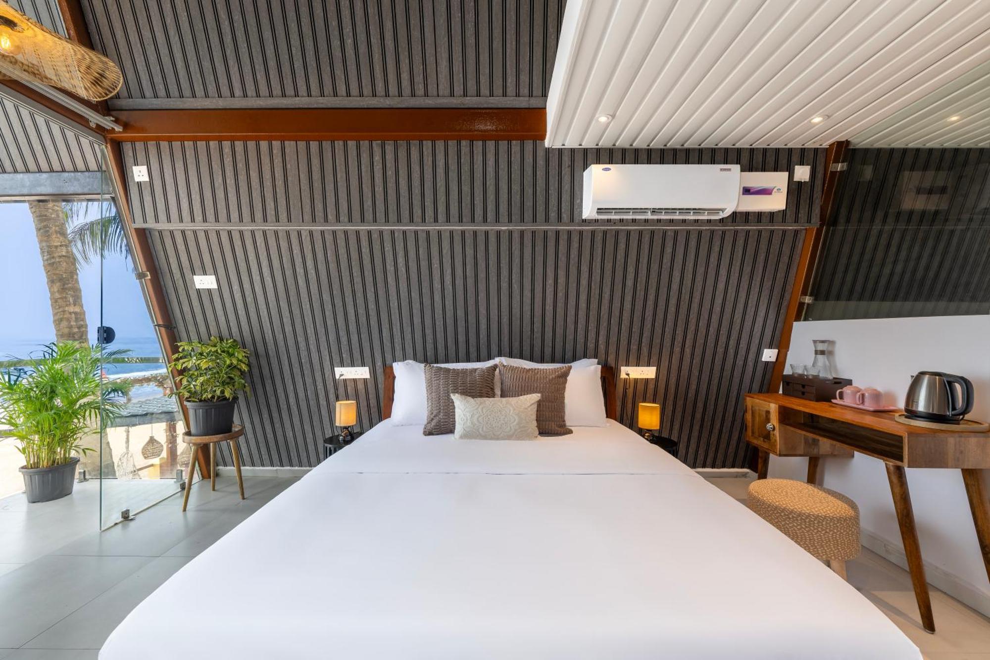 The Rose Goa Beach Resort Agonda Εξωτερικό φωτογραφία